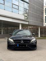 Mercedes-Benz C 63 AMG Mercedes-AMG C 63 S Mercedes-AMG S - Mercedes-Benz C 63 AMG Gebrauchtwagen in München