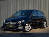 Mercedes-Benz B 200d AUTOMATIK LED/TEMPO/S-HZG/R-KAM/AMBIENTE - Mercedes-Benz B 200 mit Diesel-Antrieb: Kombi