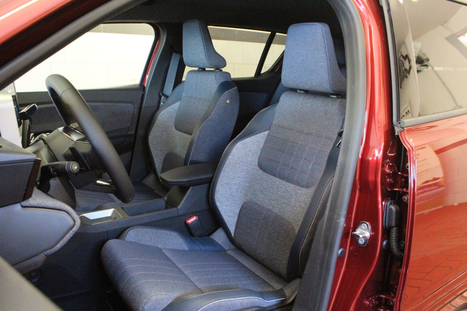 Fahrzeugabbildung Renault R 4 150 Comfort Range Techno*Winterpaket*
