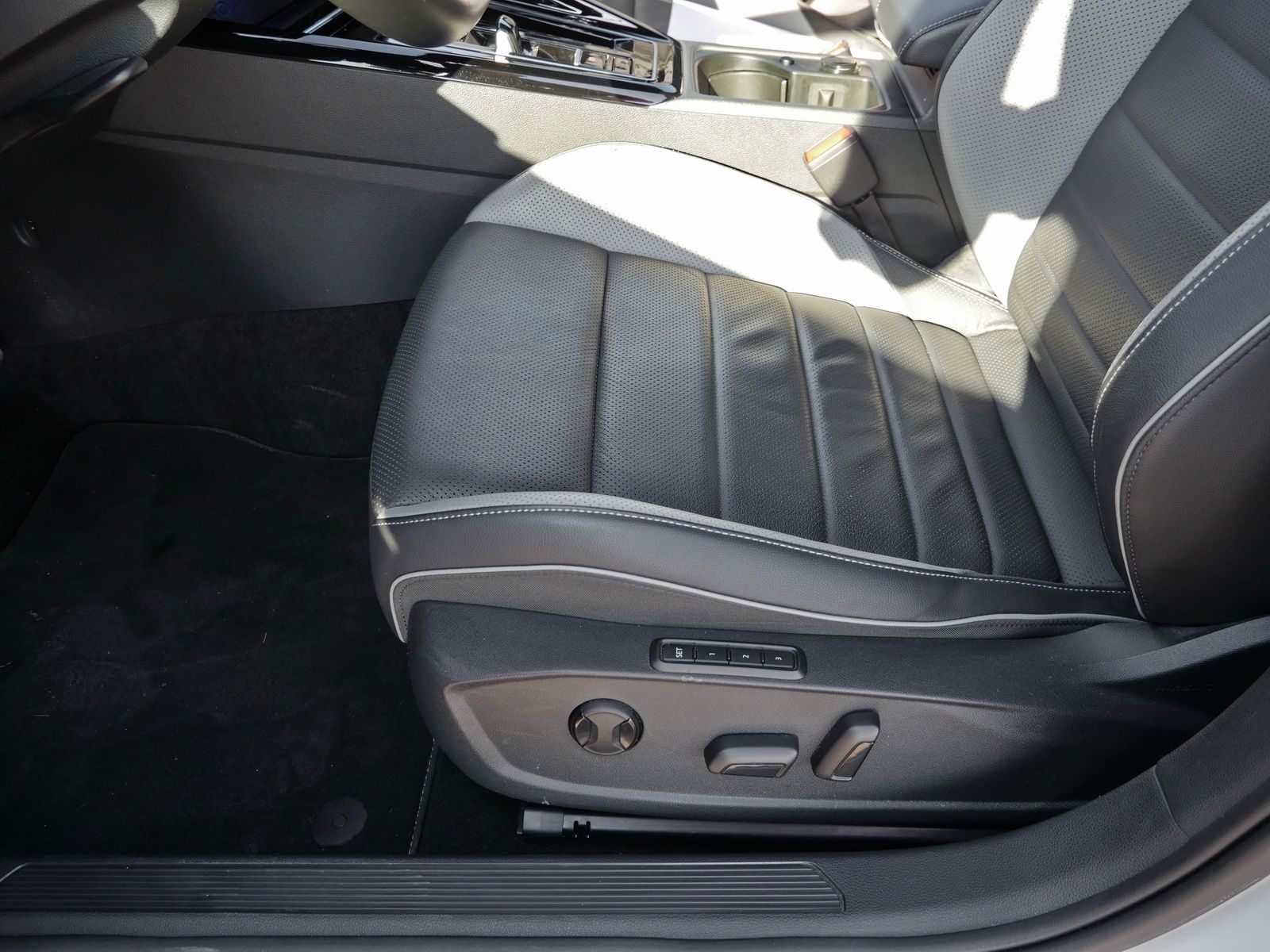 Volkswagen Golf - Bild 24