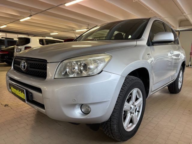 Toyota TOYOTA RAV 4 RAV4 2.2 D-4D 136CV Sol 4WD