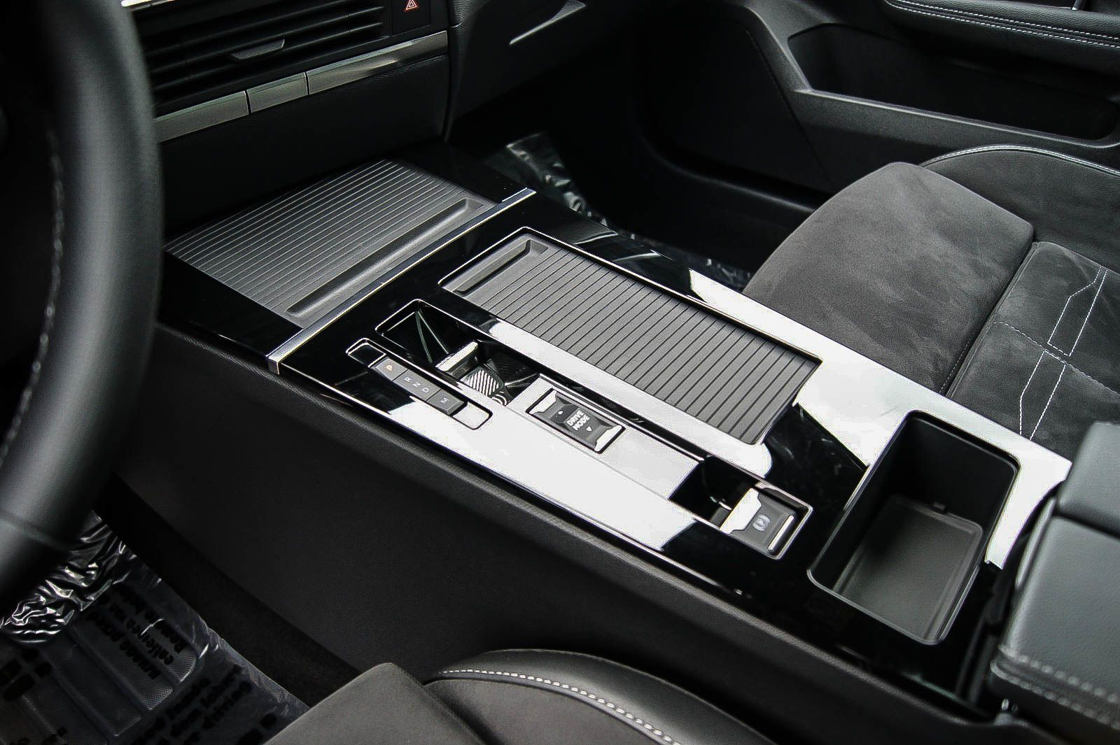 Fahrzeugabbildung Opel Astra L 1.5 Diesel ULTIMATE Aut HEADUP ANHZV LED