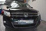 Volkswagen Tiguan Sport&Style 4Mot DSG Navi Kamera Pano AHK - mit Diesel-Antrieb: Schwarz, Alcantara, Geländewagen