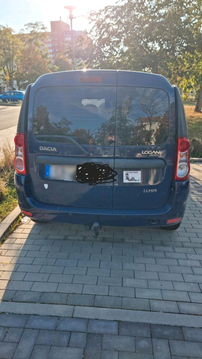 Dacia Logan 2009 — rear view