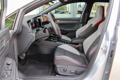 VW Golf VIII Lim. GTI Clubsport / PERFORMANCE / IQ