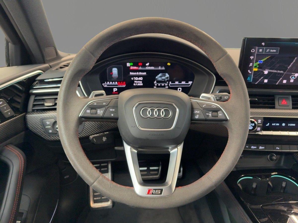 Audi RS4 - Bild 11