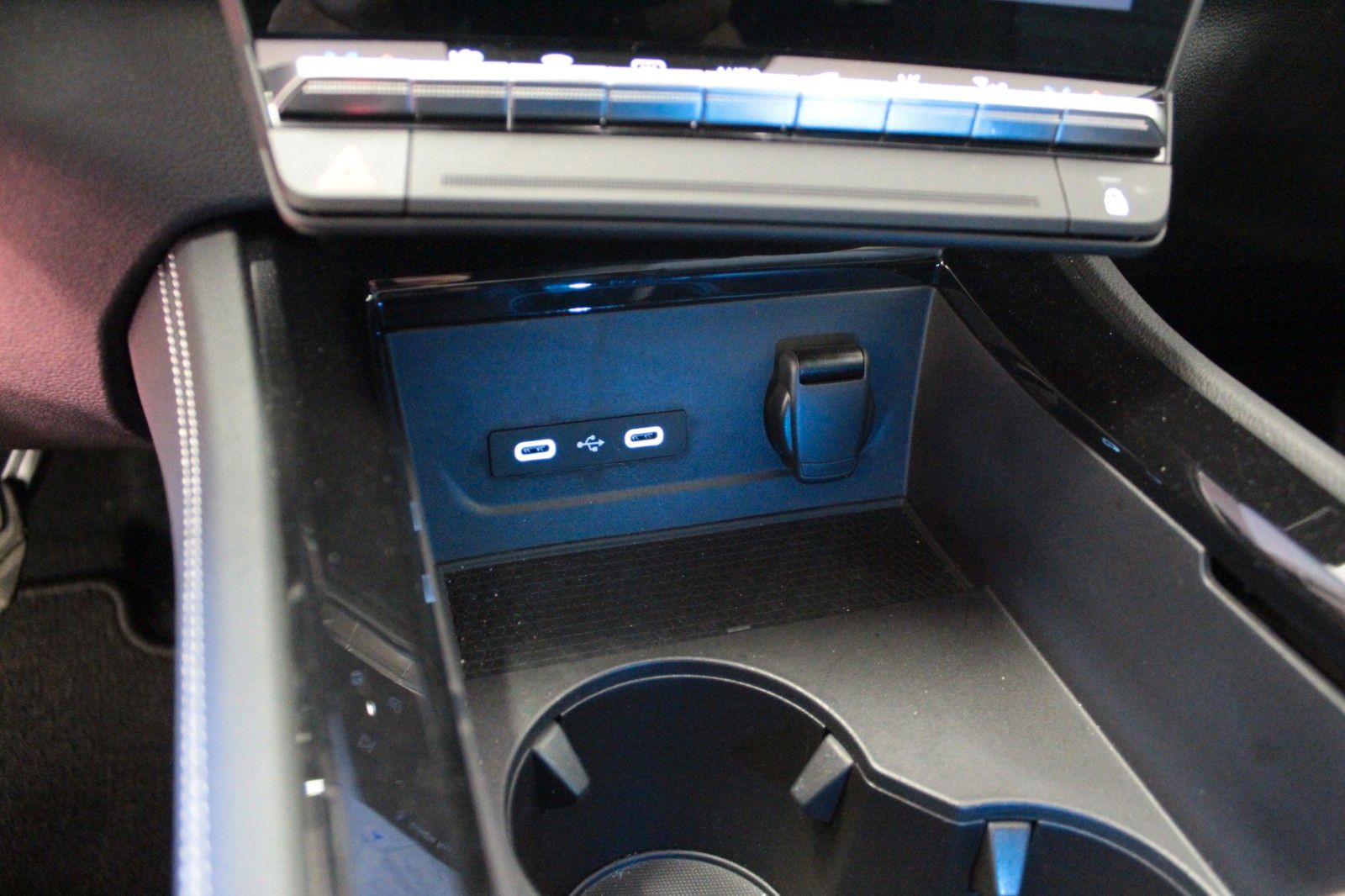 Fahrzeugabbildung Renault Austral Mild Hybrid 160 Techno Automatik*15122*