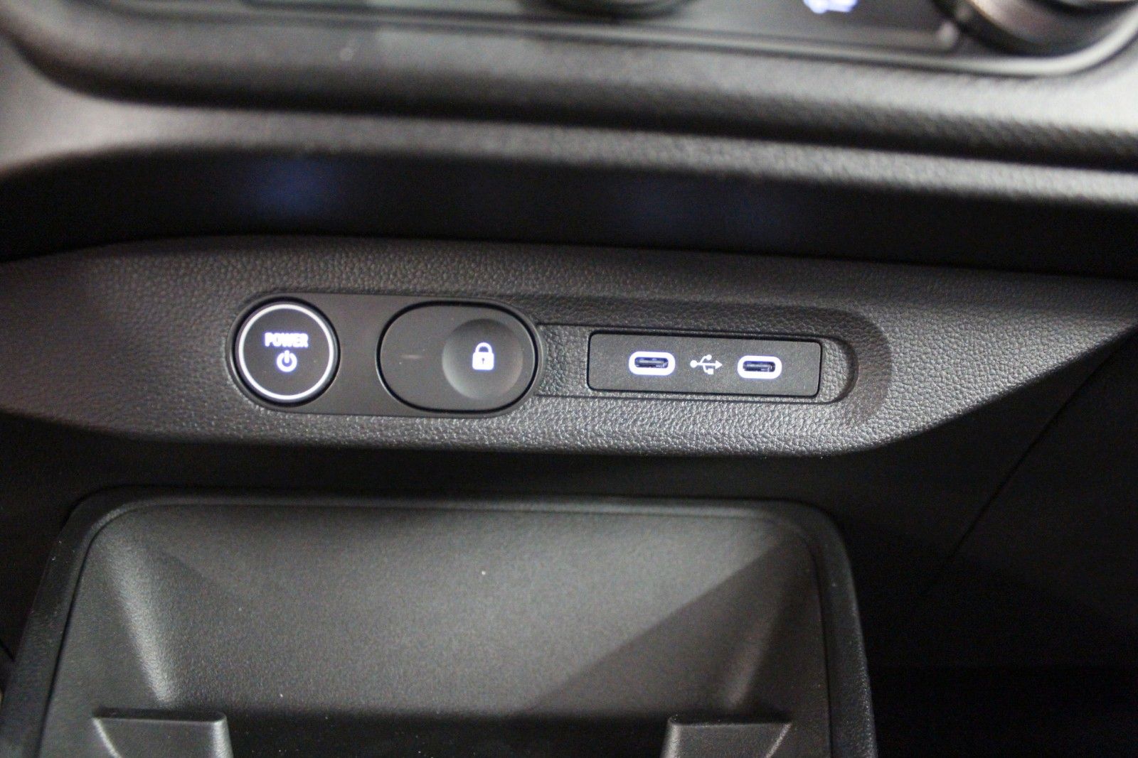 Fahrzeugabbildung Renault Twingo E-Tech 80 Urban Range *Techno*Sitzheizung
