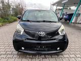 Toyota IQ iQ + - schwarze Toyota IQ