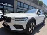Volvo VOLVO V60 Cross Country D4 AWD Geartronic - gebrauchte Volvo V60 Cross Country aus dem Jahr 2020