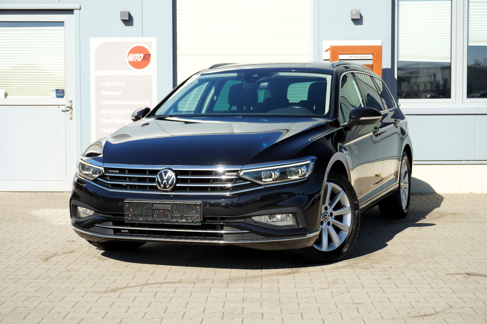 Volkswagen Passat Variant - 1