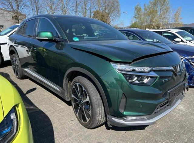 VinFast VF8 260 Kw AWD Eco