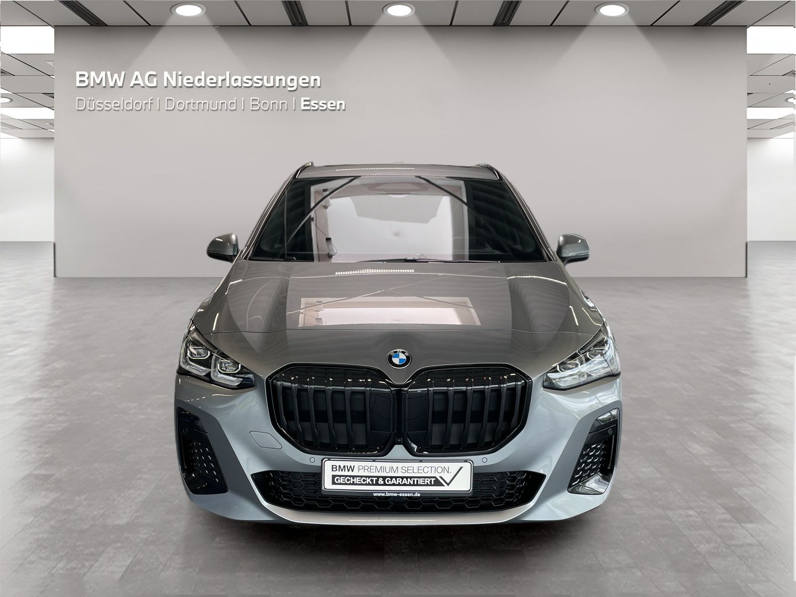 BMW 223 Active Tourer - Bild 8