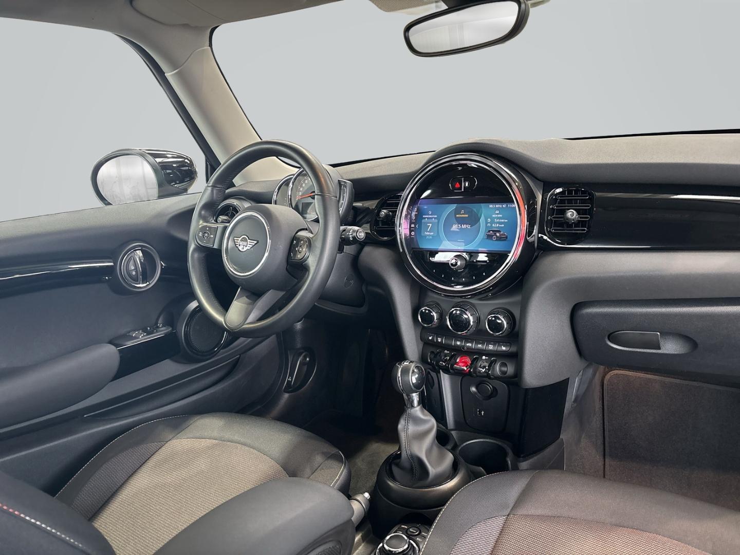 MINI Cooper LED+DAB+Tempomat+AppleCarPlay+SHZ+