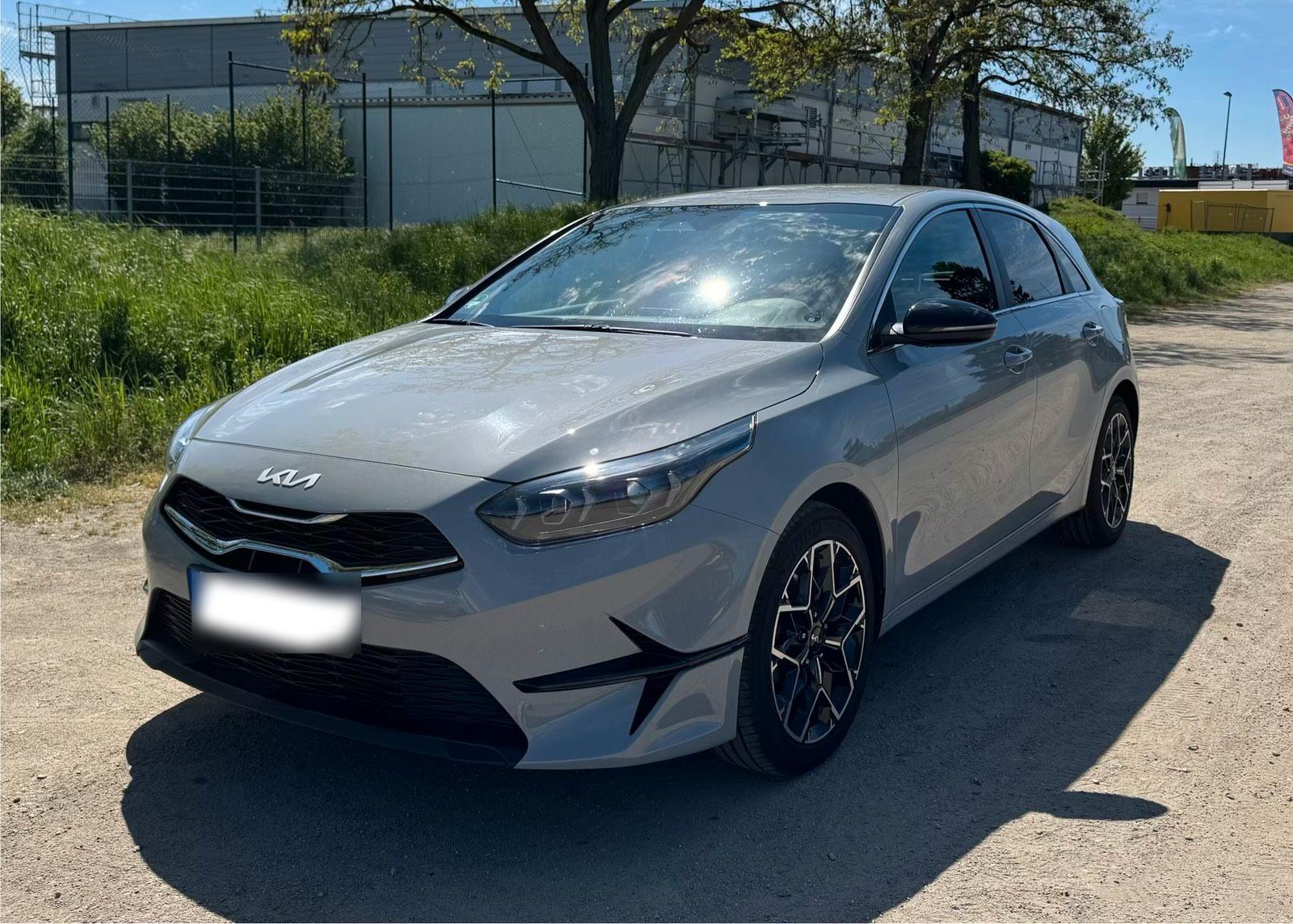 Kia Andere