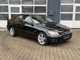 Lexus IS 200 Automatik/Leder/PDC/LM-Felgen/Top - Lexus in Duisburg