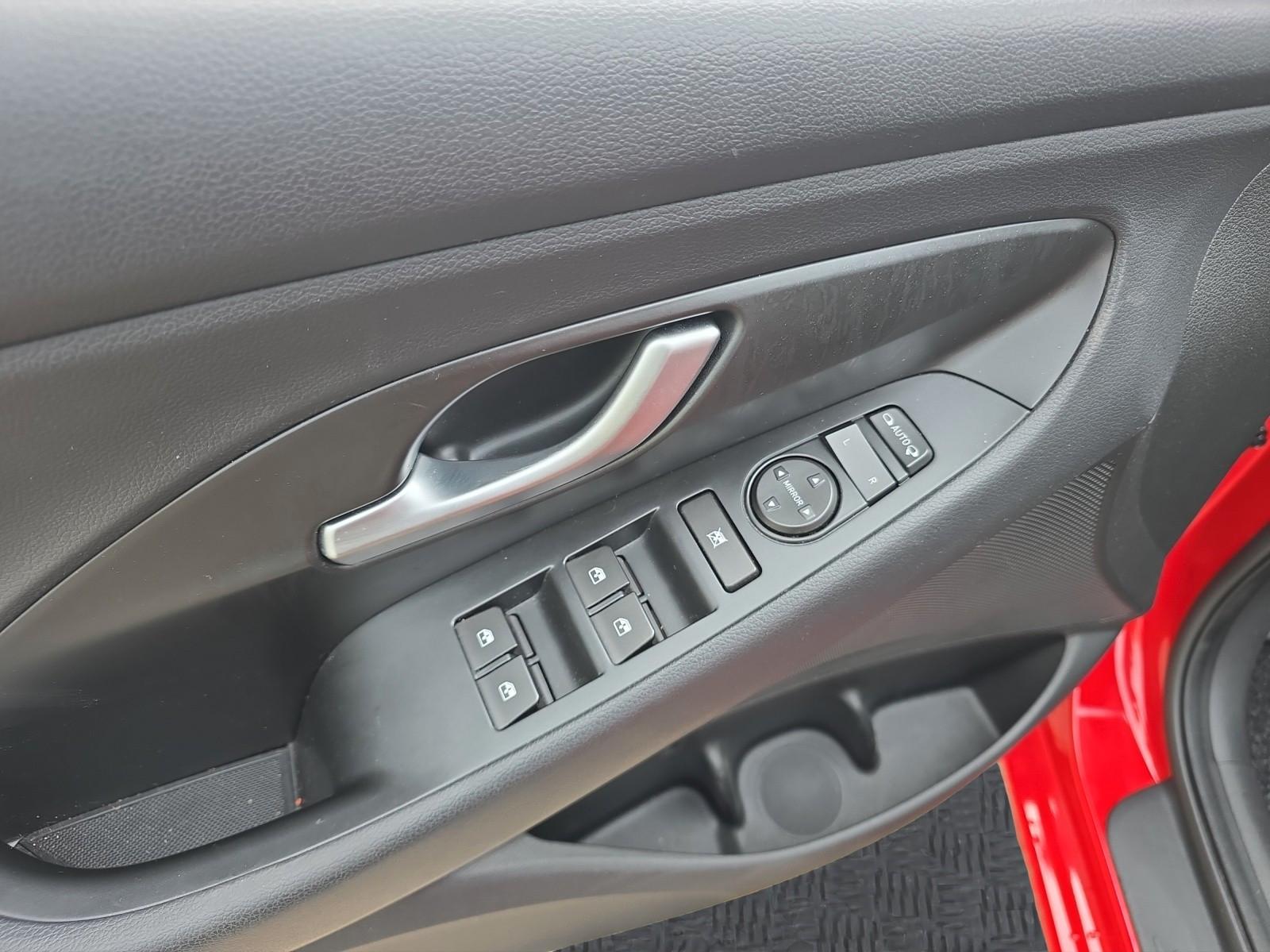 Hyundai i30 1,4T DCT N-LINE |NAVI|18ZOLL|KAMERA|GARANTIE