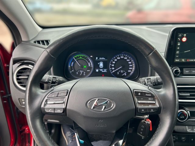 Fahrzeugabbildung Hyundai KONA Style Hybrid 1.6 GDI NAVI+TEILLEDER+WINTERR