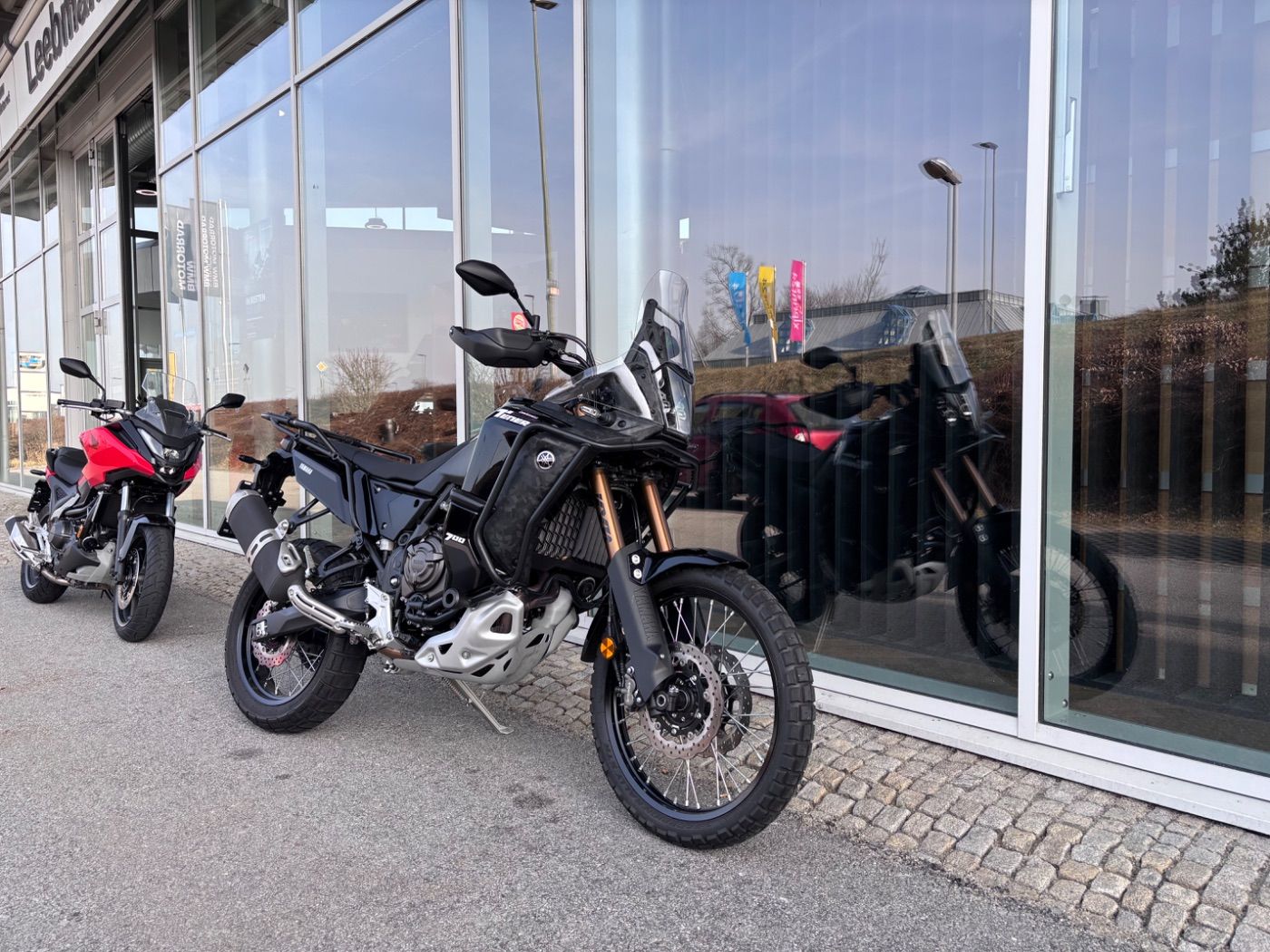 Fahrzeugabbildung Yamaha XTZ 700 Tenere World Raid, Stuzbügel, Griffh,