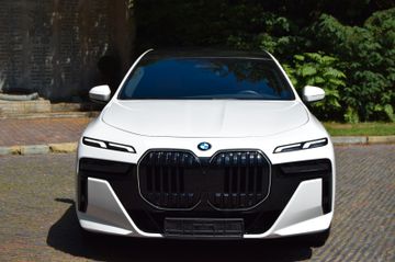 BMW 740 - 4