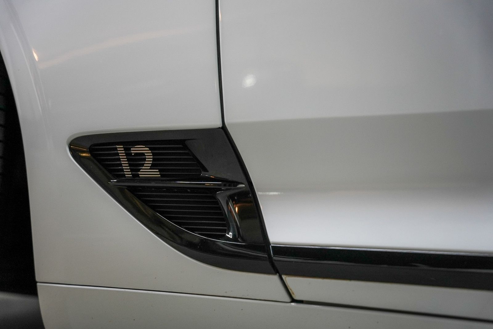 Fahrzeugabbildung Bentley Continental GTC 100years FirstEdition W12 CARBON