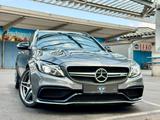 Mercedes-Benz C 63 AMG T*COMAND*BUSINESSPKT*HEADUP*NIGHTPKT* - Mercedes-Benz C 63 AMG in Hannover