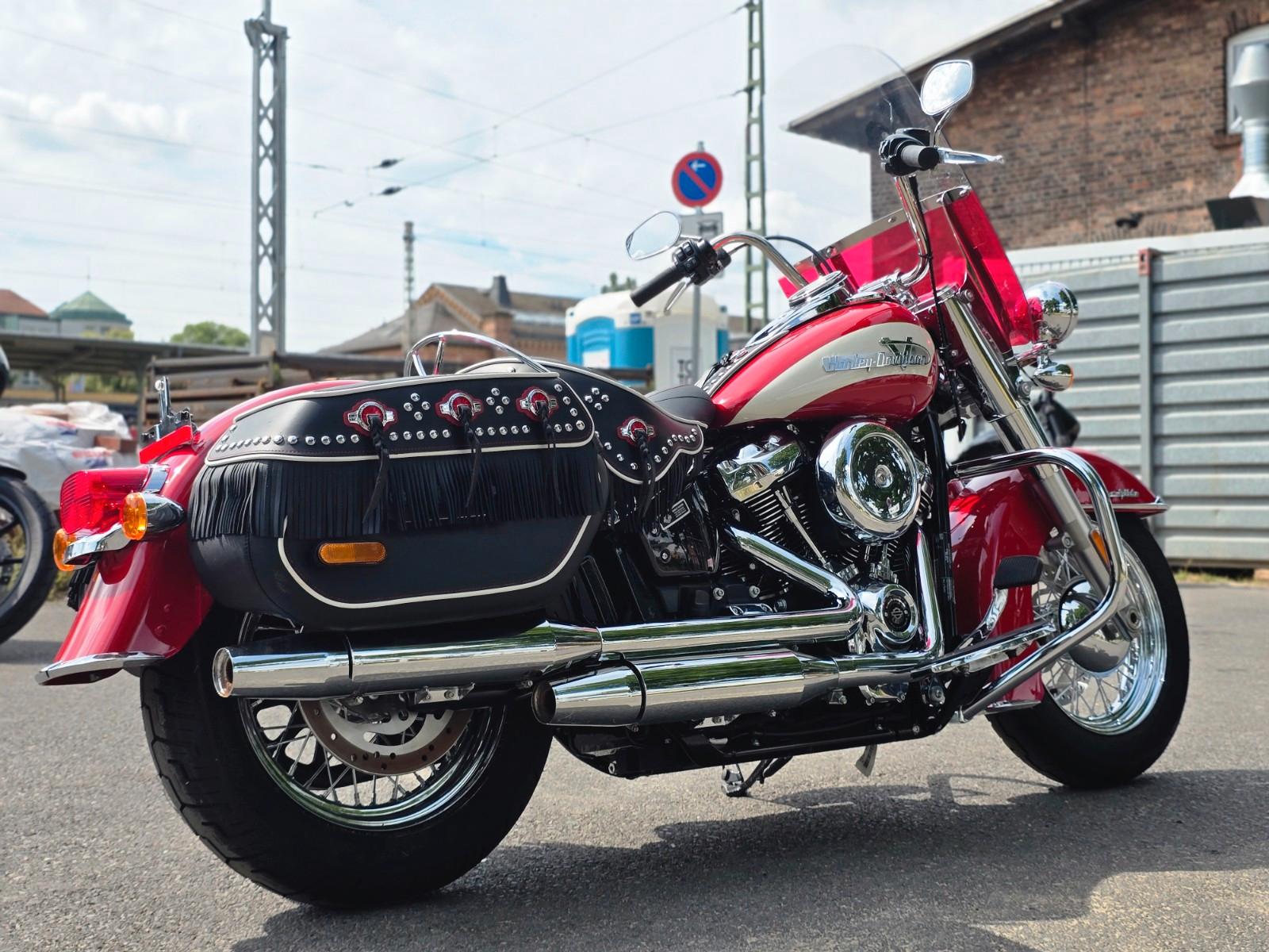 Harley-Davidson FLI Hydra Glide