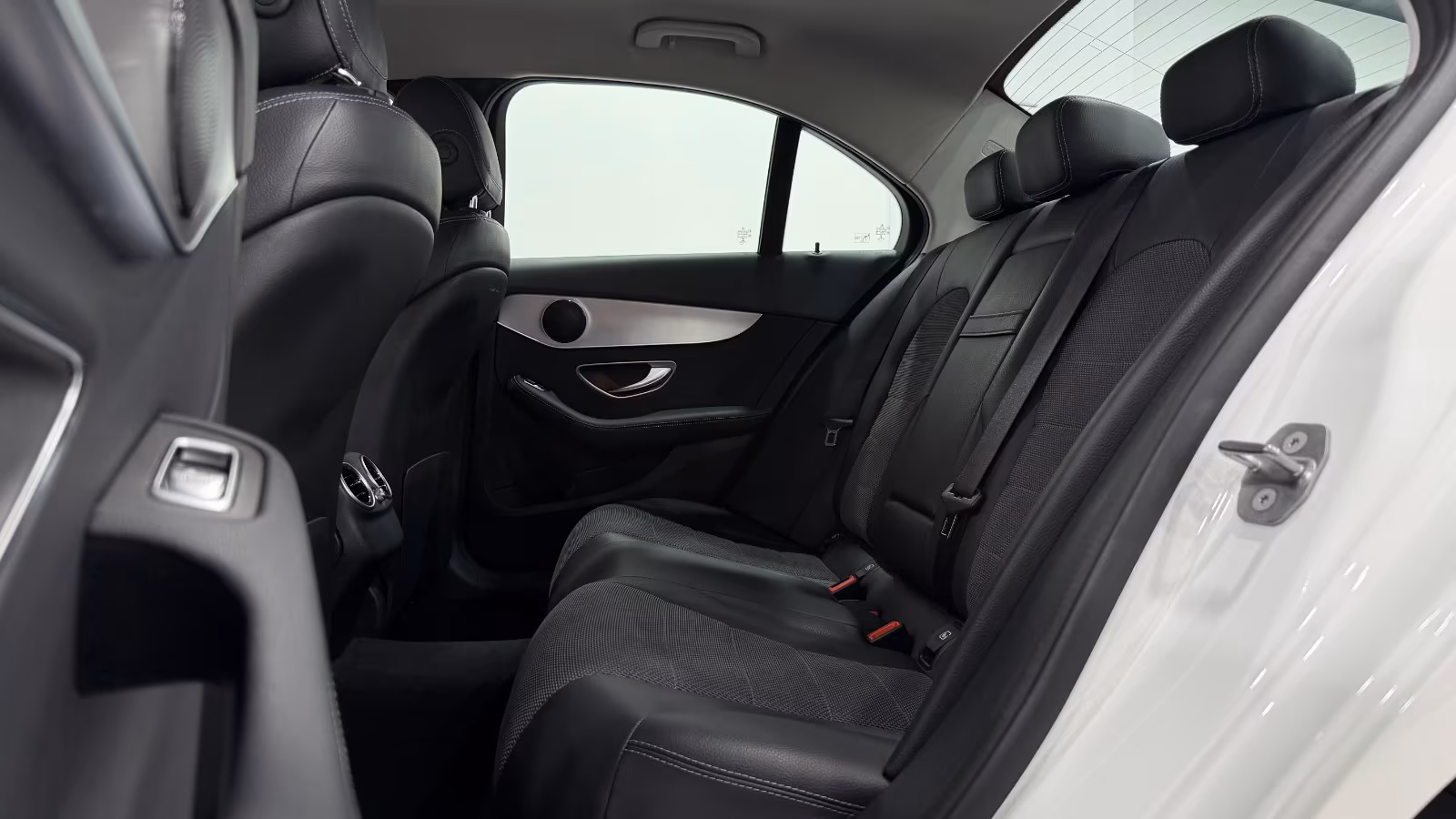 Mercedes-Benz C-Class Limousine/Navi/RFK/CarPlay/LED/Keyless/DAB, миниатюра 14