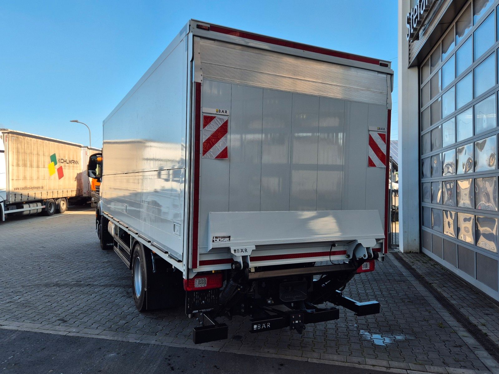 Fahrzeugabbildung Iveco AT190S40/FP Böse Schwenkwand LBW AHK