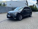Volkswagen Tiguan 1.5 TSI R-Line AHK/NAVI/LED/DSG/HEAD-UP