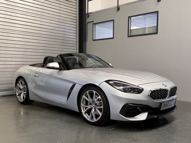 BMW Z4 sDrive 30 i/M-Lenkrad/HUD/Vollled./1.Hand/ACC