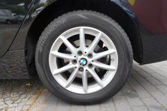 Fahrzeugabbildung BMW 218i Gran Tourer Advantage Pano Kam 7Sitzer SHZ!