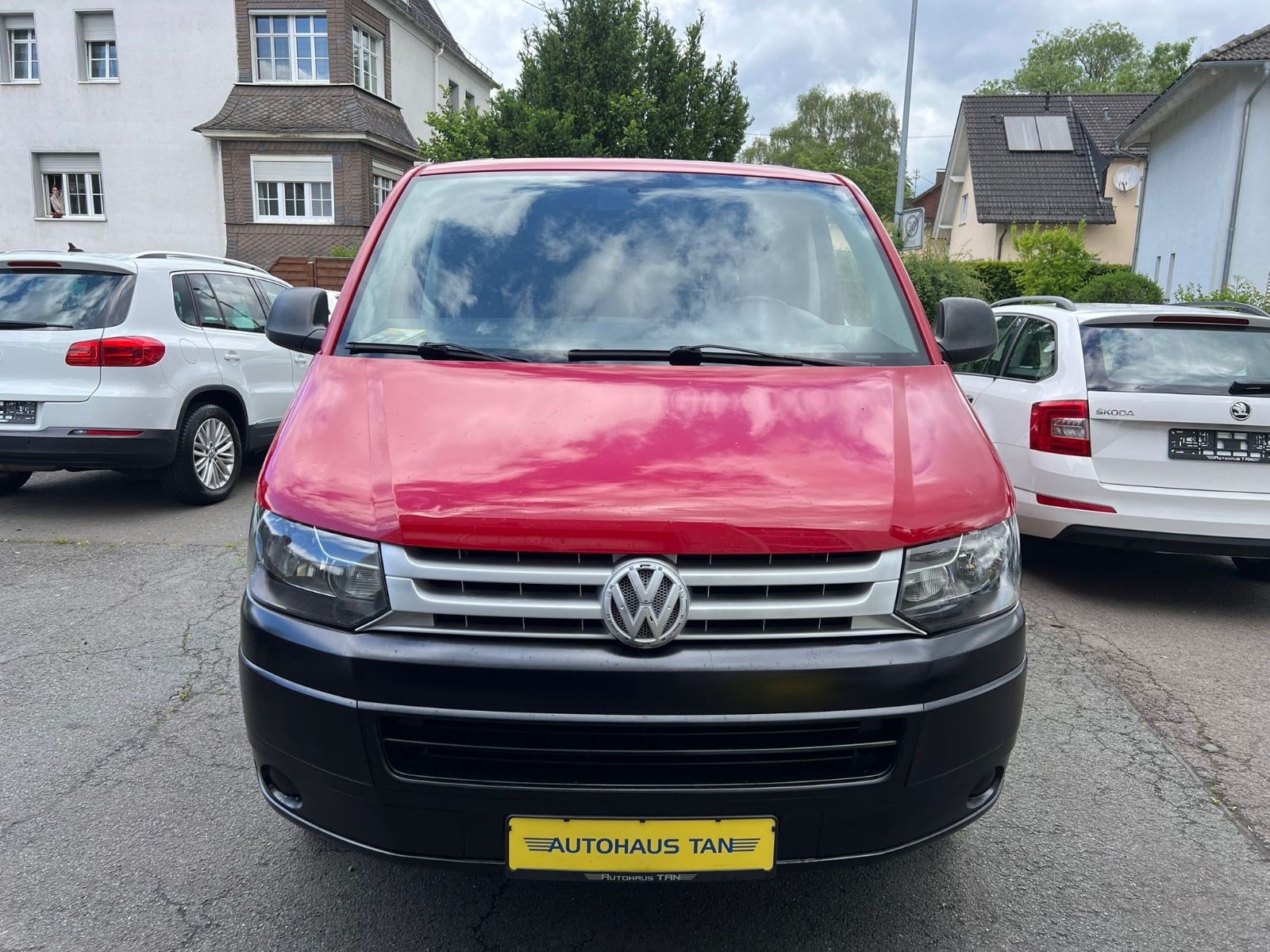 Fahrzeugabbildung Volkswagen T5 Transporter Kasten-Kombi Kombi