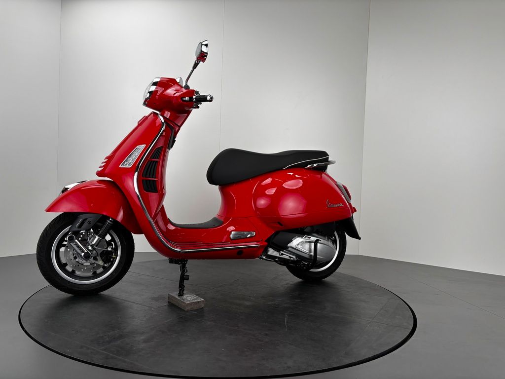 Fahrzeugabbildung Vespa GTS 310 SUPER E5+ *NEUFAHRZEUG/GARANTIE*
