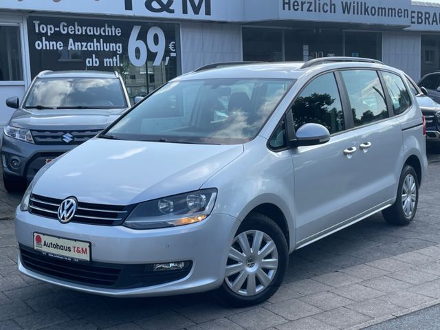 Volkswagen Sharan Klimaautomatic SHZ PDC Scheckheft Tüv Neu