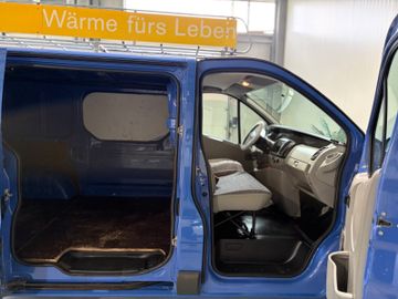 Renault Trafic - 10