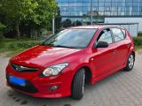 Hyundai i30 1.6 Diesel - Hyundai i30 aus 2010 mit Diesel-Antrieb