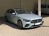 Mercedes-Benz E 220 d T  AMG Line