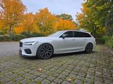 Volvo V90 T8 Twin Engine AWD R-Design 360° KW Heico - Volvo: Heico