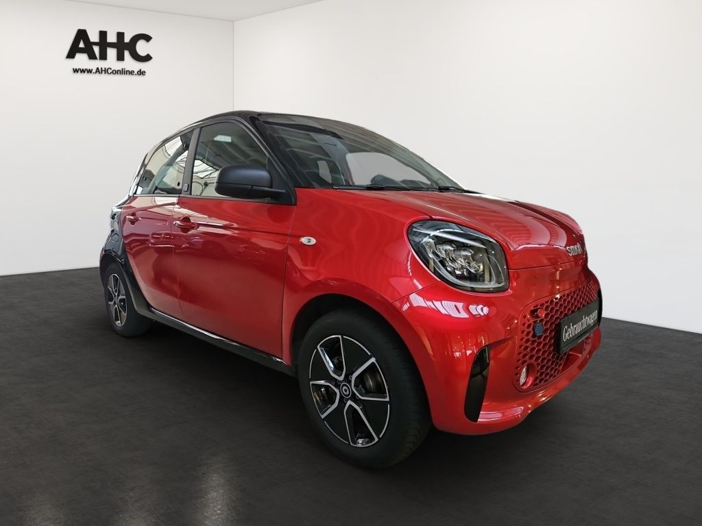 Fahrzeugabbildung Smart EQ forfour Pano LED LM Sitzhzg. DAB Navi Kamera