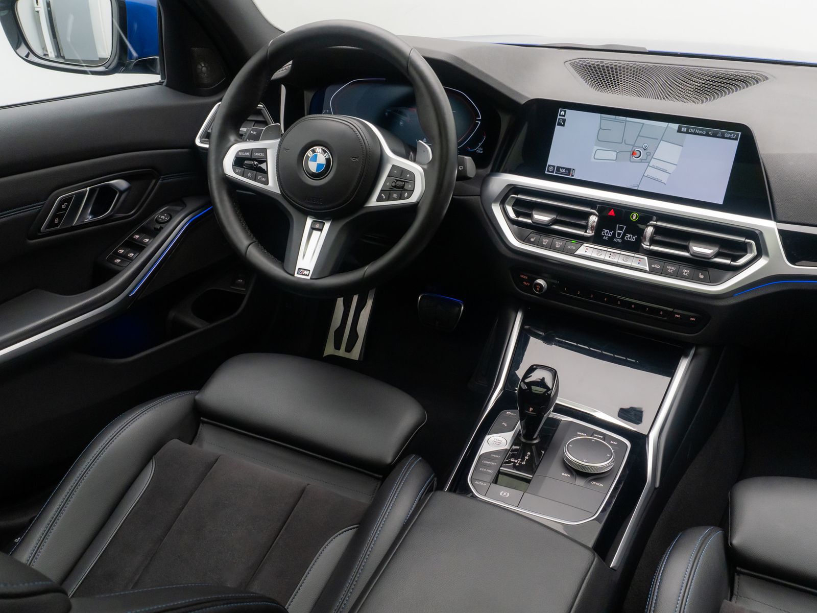 Fahrzeugabbildung BMW 320d M Sport Kamera DAB Panorama H/K 19Zoll