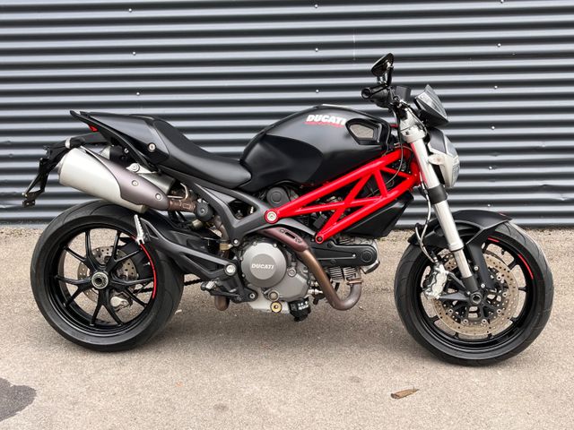 Ducati Monster 796 ABS *HU NEU * TOP