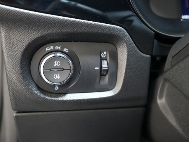 Corsa-e F FACELIFT ELECTRIC GS LONG RANGE 51kWH 