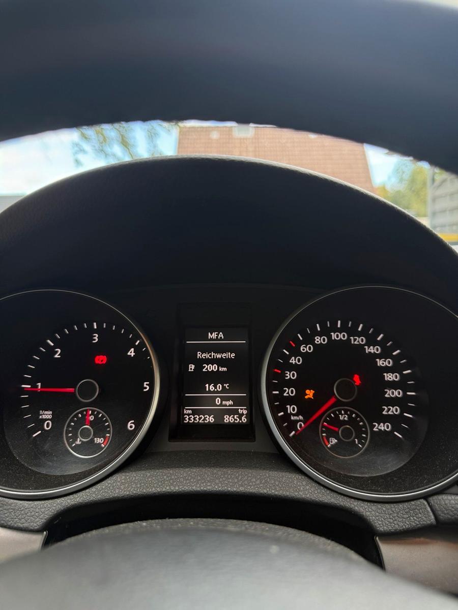 Volkswagen Golf 2011 — photo 5