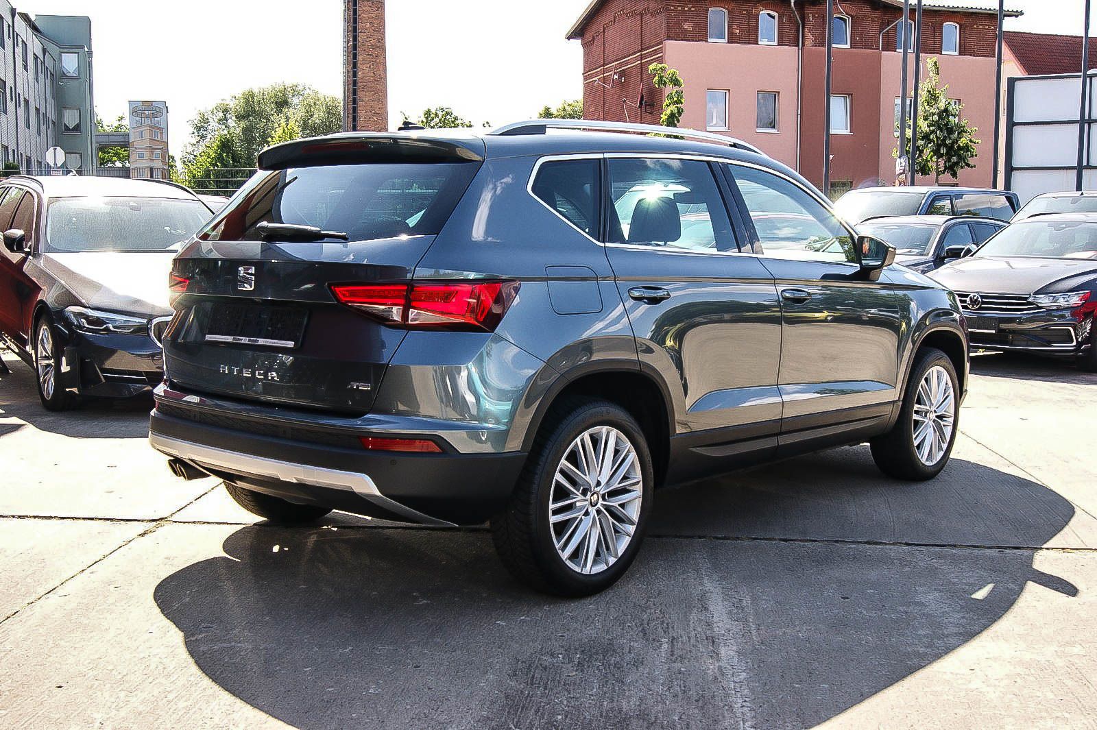 Fahrzeugabbildung SEAT Ateca 1.4TSI Xcellence LEDER NAVI 360°KAMERA ACC