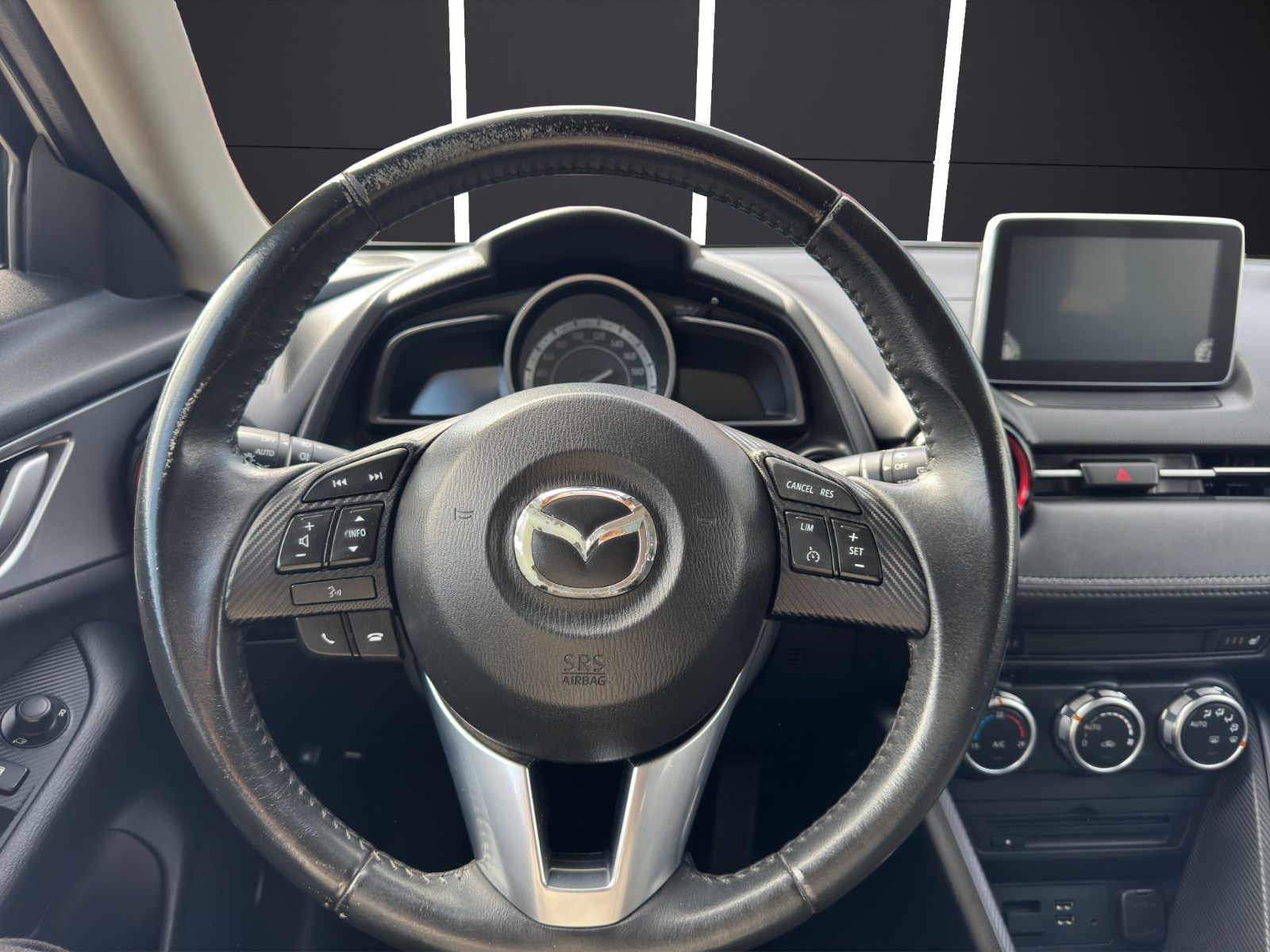 Fahrzeugabbildung Mazda CX-3 Exclusive-Line *Navi*SitzHZ*PDC*Klima*Tempo