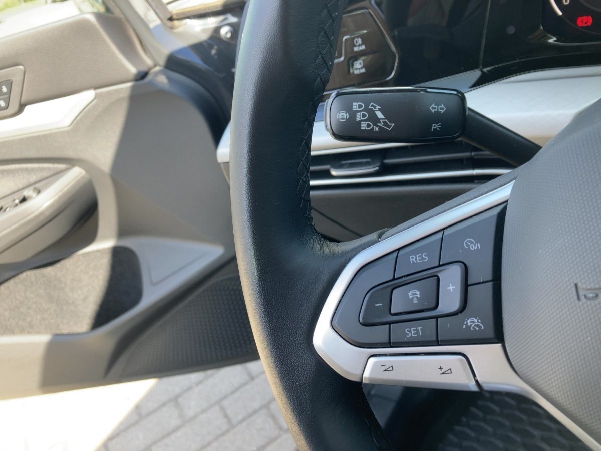 Volkswagen Golf - Bild 14