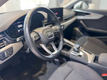 Audi A4 - 12