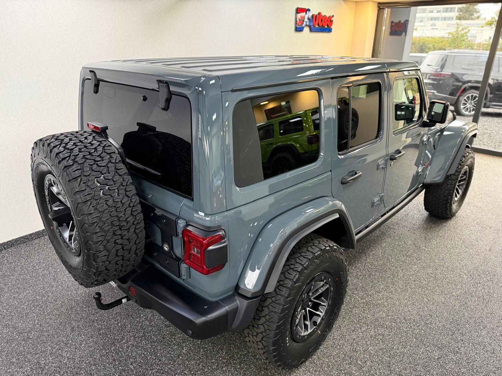 Fahrzeugabbildung Jeep RUBICON X 3.6L-V6-CAM-35"-AHK-HT