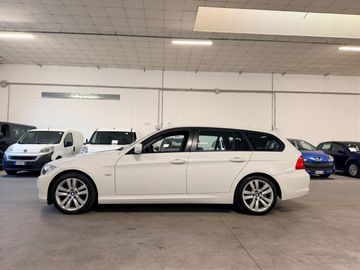 BMW 320 - 6